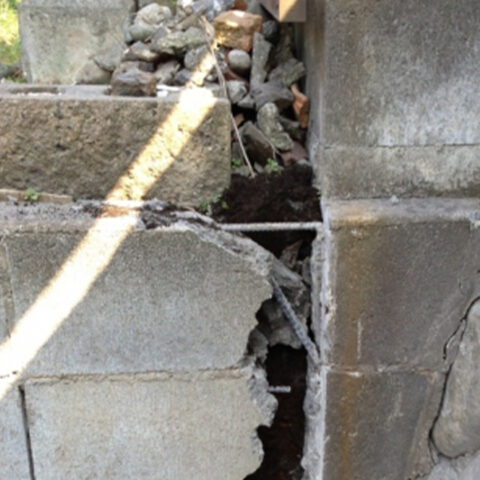 ブロック塀解体