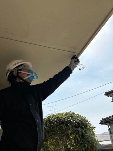 アスベスト調査、検体採取